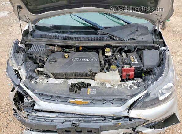 KL8CD6SA2NC011767 2022 CHEVROLET SPARK Silver Vista interior trasera