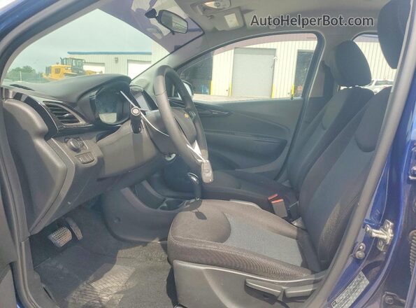 KL8CD6SA2NC030495 2022 CHEVROLET SPARK Blue Widok wnętrza z przodu