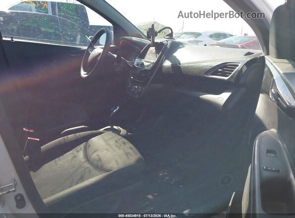 KL8CD6SA3NC012409 2022 CHEVROLET SPARK White Front interior view