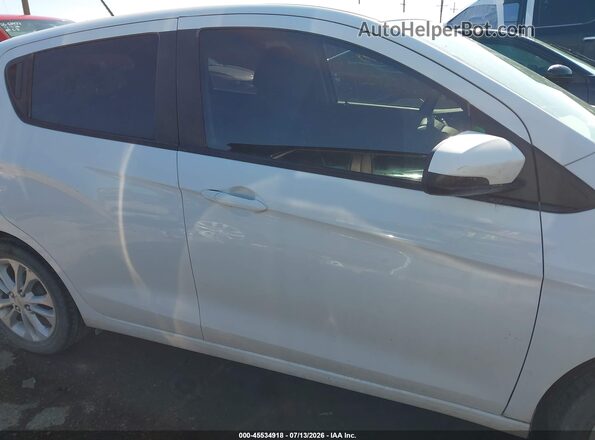 KL8CD6SA3NC012409 2022 CHEVROLET SPARK White 360 interior view