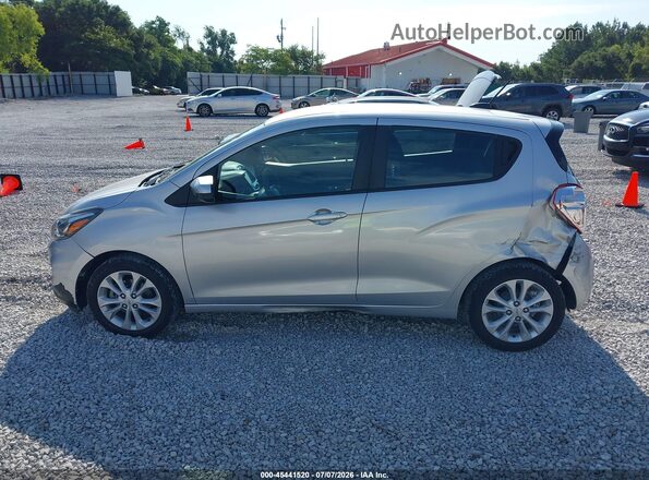 KL8CD6SA4MC717430 2021 CHEVROLET SPARK Silver Widok wnętrza 360 stopni