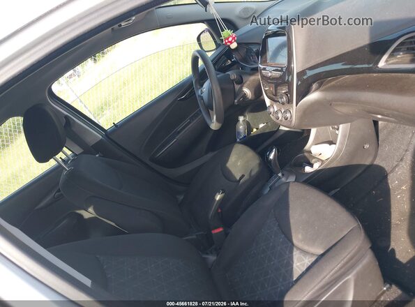 KL8CD6SA5LC430340 2020 CHEVROLET SPARK Silver Front interior view