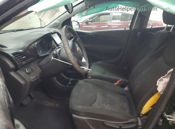 KL8CD6SA6HC749950 2017 CHEVROLET SPARK Черный Вид салона спереди