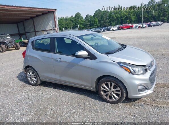 KL8CD6SA6LC417256 2020 CHEVROLET SPARK Silver Vista interior trasera