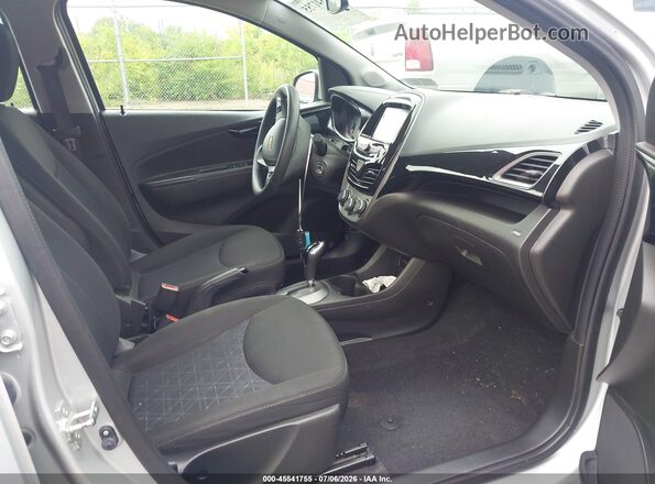 KL8CD6SA6MC744418 2021 CHEVROLET SPARK Silver Սալոնի դիմացի տեսք