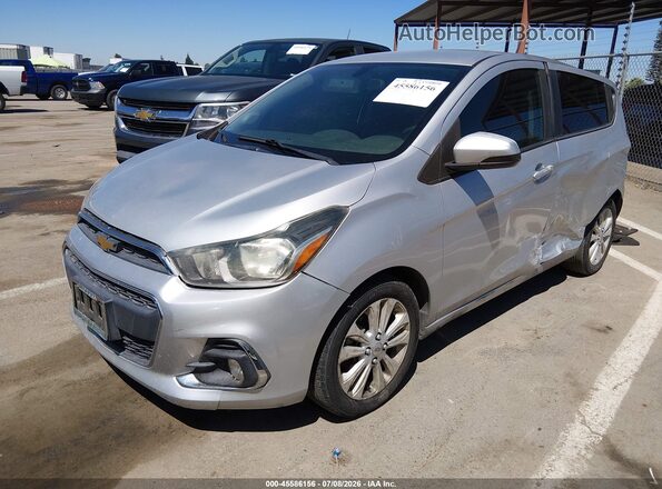 KL8CD6SA7HC826017 2017 CHEVROLET SPARK Silver Przód lewy