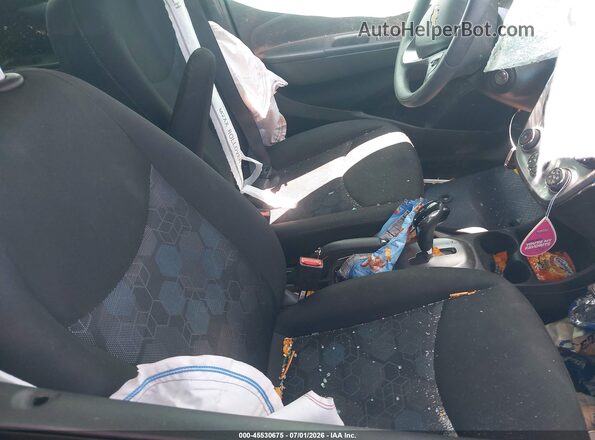 KL8CD6SA7HC839964 2017 CHEVROLET SPARK Blue Вид салону спереду