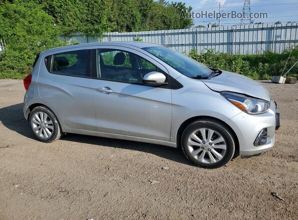 KL8CD6SA7JC465961 2018 CHEVROLET SPARK Silver Front right