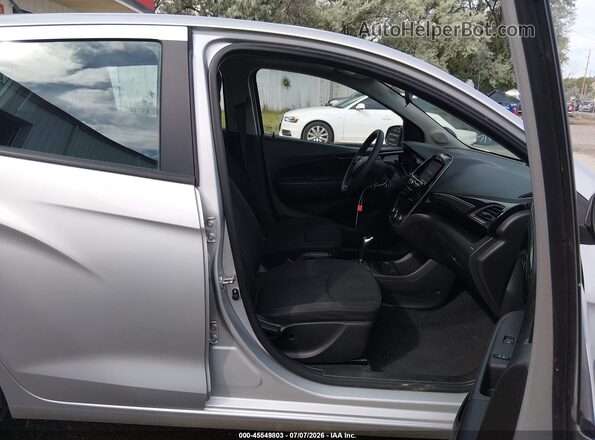 KL8CD6SA7MC746713 2021 CHEVROLET SPARK Silver Вид салону спереду