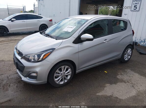 KL8CD6SA7MC746713 2021 CHEVROLET SPARK Silver Передня ліва чверть
