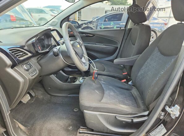 KL8CD6SA8KC718030 2019 CHEVROLET SPARK Black Вид салону спереду