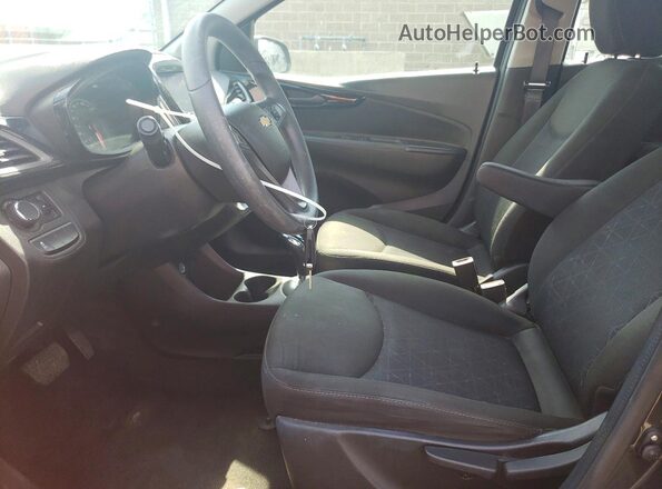 KL8CD6SA8MC716491 2021 CHEVROLET SPARK Gray Front interior view