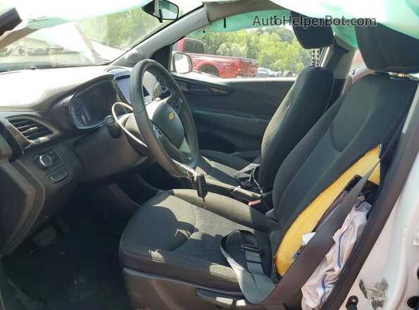 KL8CD6SA9MC712224 2021 CHEVROLET SPARK White Front interior view