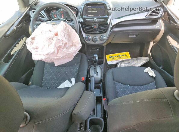 KL8CD6SA9MC722445 2021 CHEVROLET SPARK Gray Vista del salpicadero