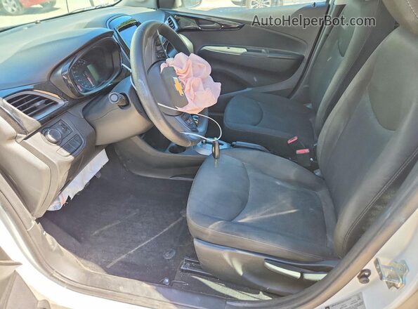 KL8CD6SAXMC741733 2021 CHEVROLET SPARK White Widok wnętrza z przodu