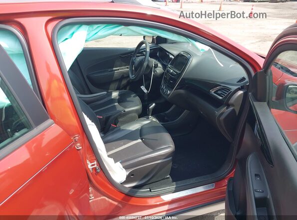 KL8CH6SA7MC703008 2021 CHEVROLET SPARK Orange Widok wnętrza z przodu