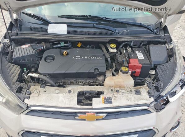KL8CH6SA9LC464396 2020 CHEVROLET SPARK Cream Vista del compartimento del motor