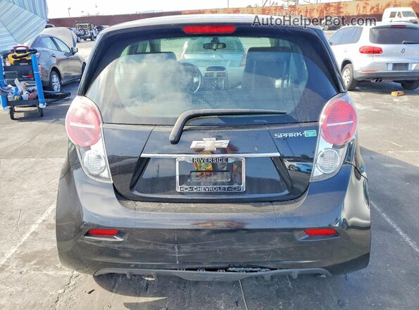 KL8CL6S04GC582657 2016 CHEVROLET SPARK Black Вид ззаду