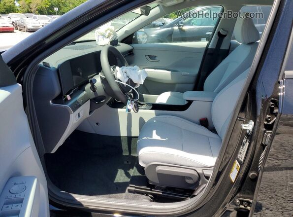 KM8HA3AB0TU389927 2026 HYUNDAI KONA Черный Вид салона спереди