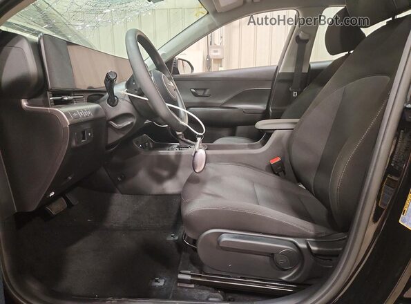 KM8HACAB0TU423316 2026 HYUNDAI KONA Black Front interior view