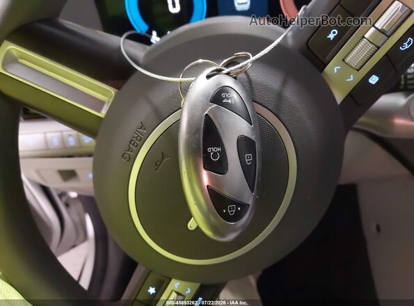 KM8HACAB1SU227156 2025 HYUNDAI KONA Белый Вид панели приборов