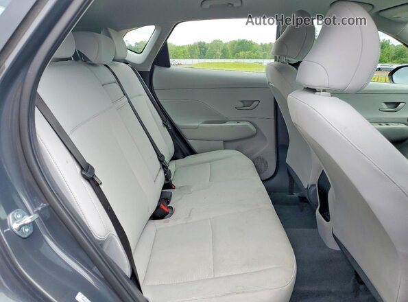 KM8HACAB2RU050711 2024 HYUNDAI KONA Gray უკანა სალონის ხედი