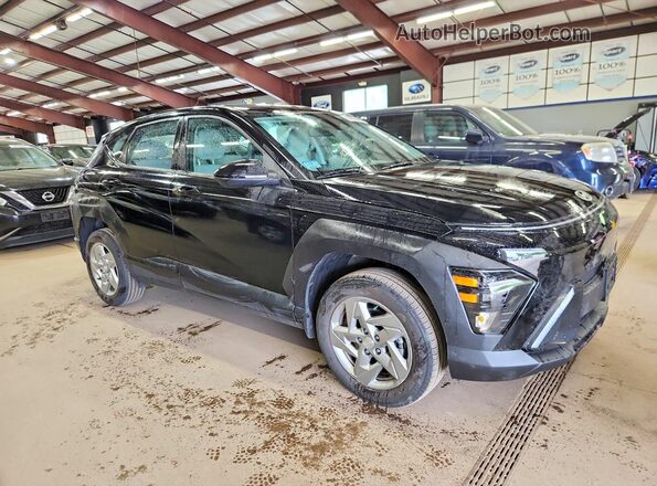KM8HACAB5RU041453 2024 HYUNDAI KONA Black Delantero derecho