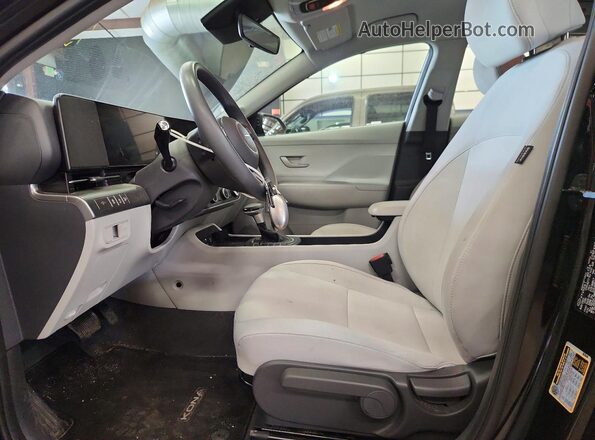 KM8HACAB5RU041453 2024 HYUNDAI KONA Black Vista interior delantera