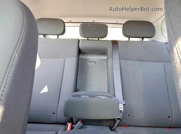 KM8HACAB5RU159177 2024 HYUNDAI KONA Red Հետևի նստատեղերի տեսք