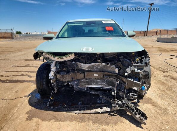 KM8HACAB6RU147653 2024 HYUNDAI KONA Зеленый Вид спереди