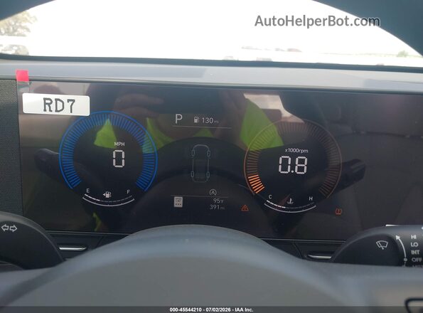 KM8HACAB9TU412671 2026 HYUNDAI KONA White Հետևի նստատեղերի տեսք