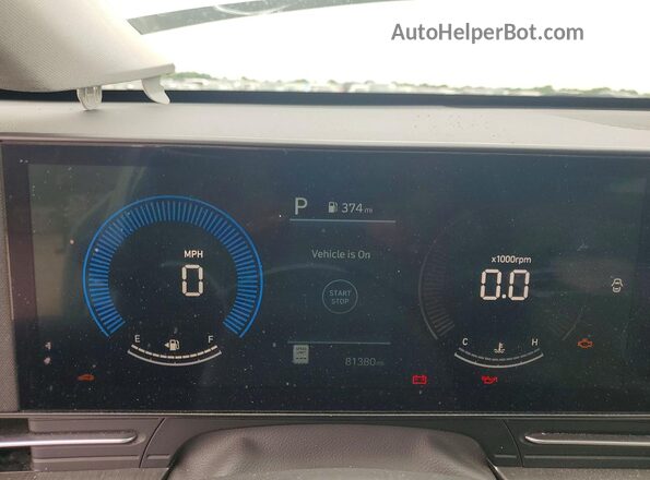 KM8HB3AB2RU147873 2024 HYUNDAI KONA White Instrument cluster view