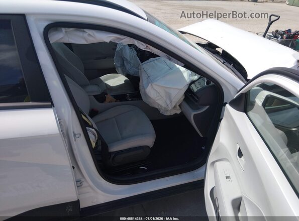 KM8HB3AB4SU215368 2025 HYUNDAI KONA White Вид салону спереду