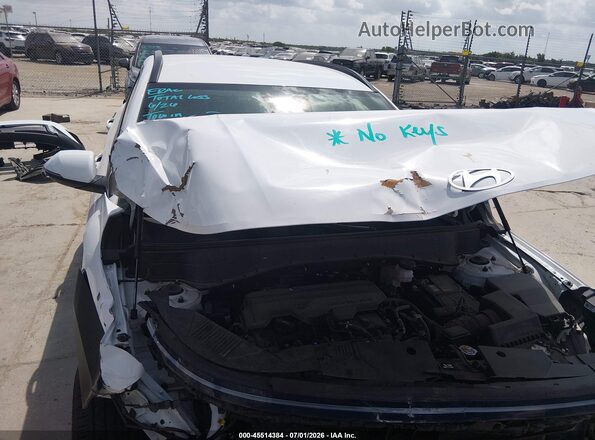 KM8HB3AB4SU215368 2025 HYUNDAI KONA White 