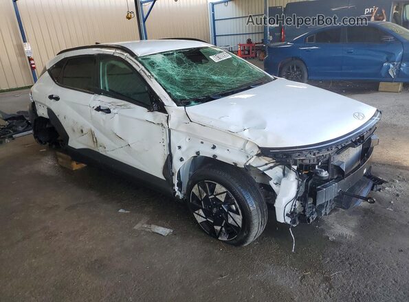 KM8HB3AB4SU310674 2025 HYUNDAI KONA White Przód prawy