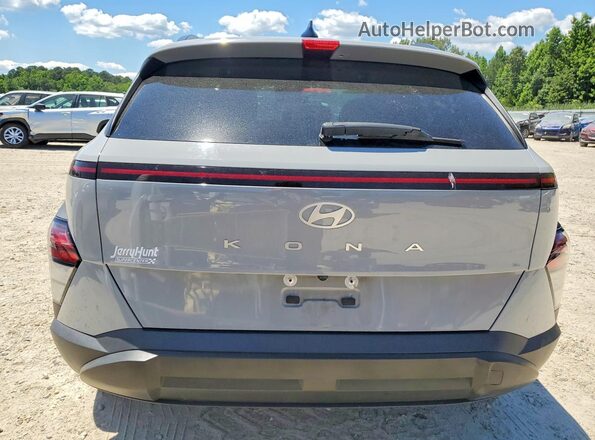 KM8HB3AB8RU057580 2024 HYUNDAI KONA Gray Widok z tyłu