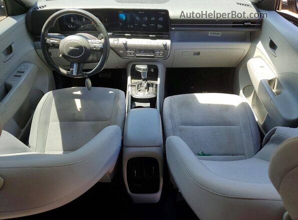 KM8HB3AB8RU057580 2024 HYUNDAI KONA Gray Widok deski rozdzielczej
