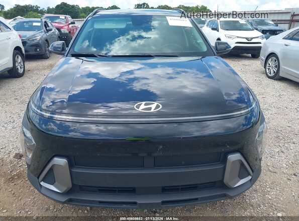 KM8HB3AB8SU309964 2025 HYUNDAI KONA Черный Вид задней части салона