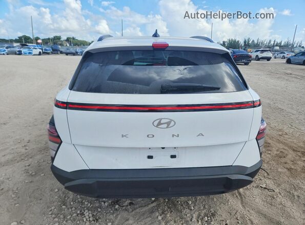 KM8HB3AB9RU041257 2024 HYUNDAI KONA White Հետևի տեսք