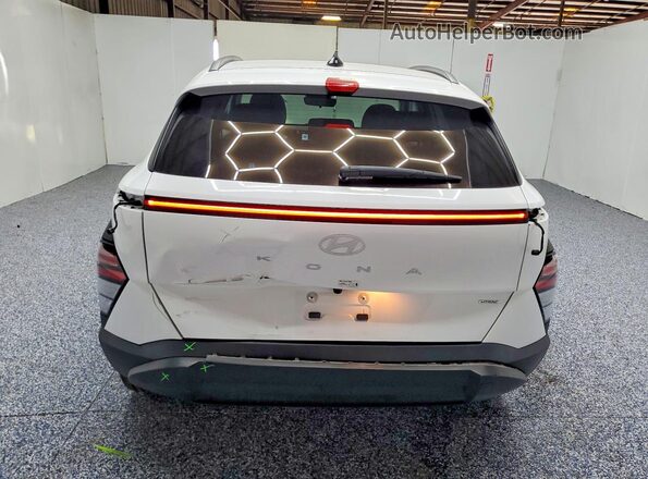 KM8HBCAB2RU147999 2024 HYUNDAI KONA White Rear view