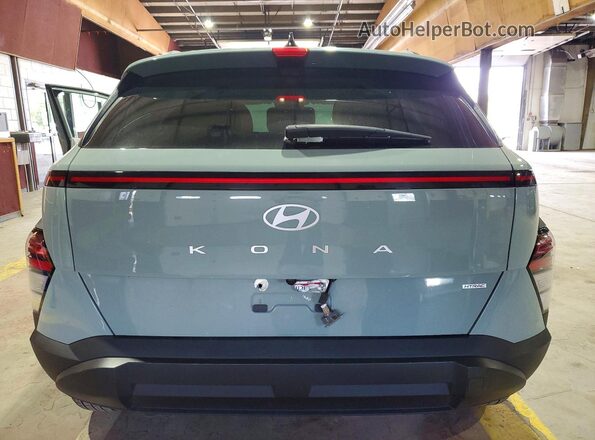 KM8HBCAB2SU303092 2025 HYUNDAI KONA Green უკანა ხედი