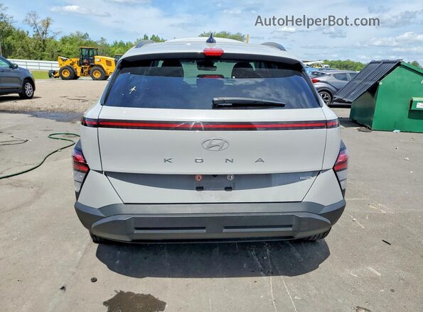 KM8HBCAB4SU338474 2025 HYUNDAI KONA Silver Հետևի տեսք