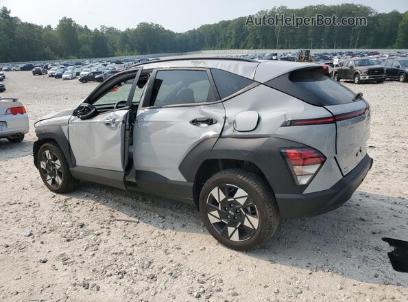 KM8HBCAB6RU072840 2024 HYUNDAI KONA Silver Trasero izquierdo