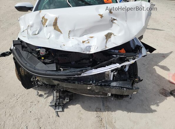 KM8HBCAB6SU337553 2025 HYUNDAI KONA White 