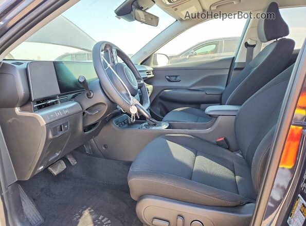 KM8HBCAB7SU255136 2025 HYUNDAI KONA Blue Front interior view