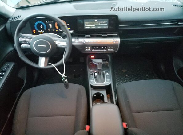 KM8HBCAB7SU339683 2025 HYUNDAI KONA Gray Вид панелі приладів