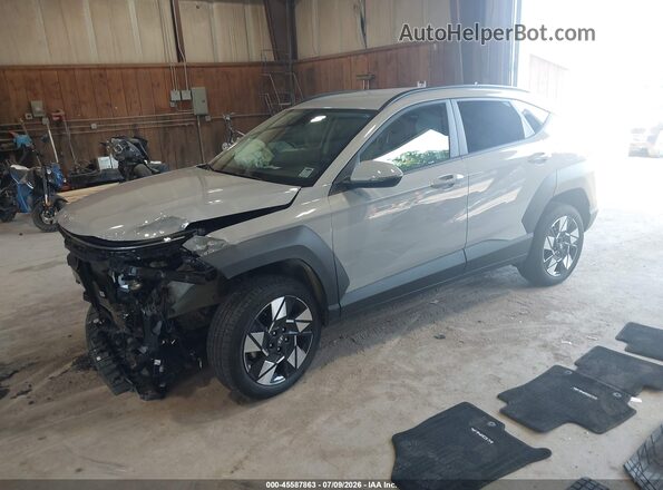 KM8HBCABXRU072243 2024 HYUNDAI KONA Серый Передняя левая четверть