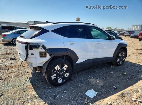 KM8HBCABXRU166624 2024 HYUNDAI KONA White Trasero derecho