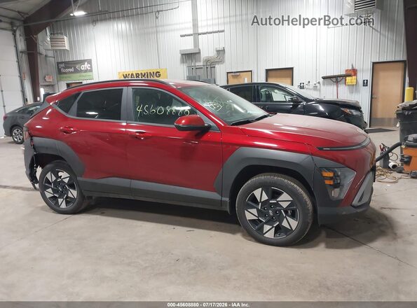 KM8HBCABXSU313062 2025 HYUNDAI KONA Red Rear interior view