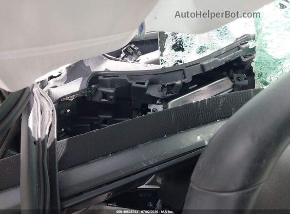 KM8HC3AB4RU061011 2024 HYUNDAI KONA White Հետևի նստատեղերի տեսք